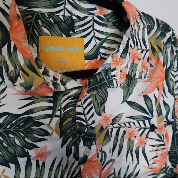 Flomotion Bird of Paradise Button Up - Picture 2 of 3